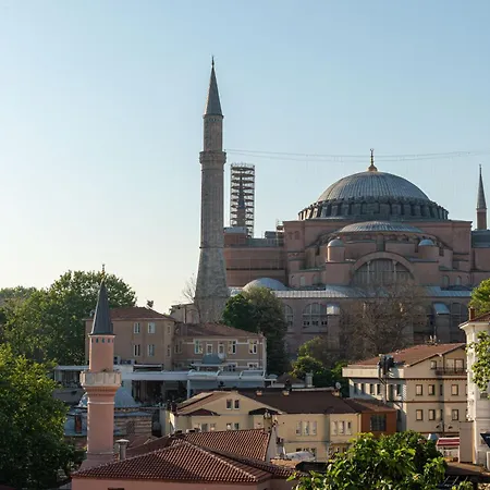 The Hagia Sophia Monsion * Istambul